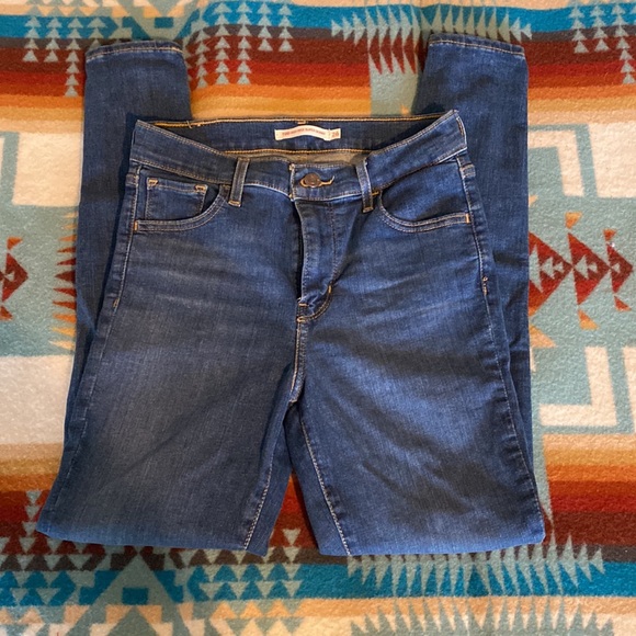 NWOT Levi’s 720 High Rise Super Skinny Blue Jeans size 26 - Picture 2 of 6